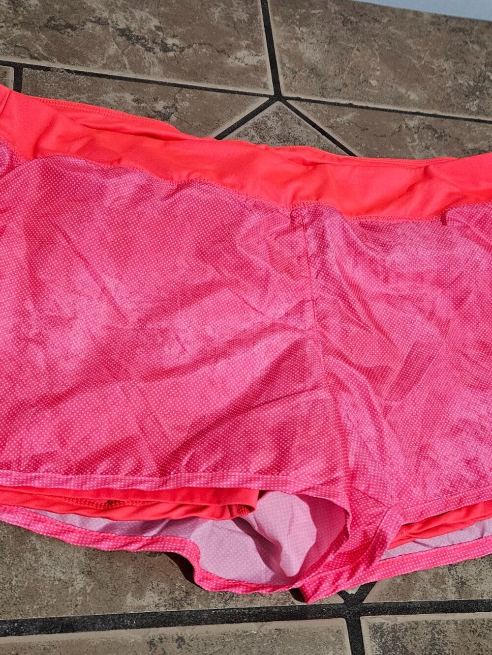 Danskin Now Semi Fitted Neon Pink Shorts 16-18